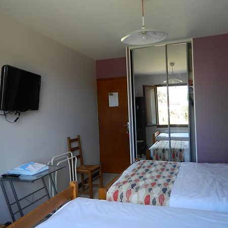 Chambre D'Hotes Les 3 Moulins Cozes Buitenkant foto