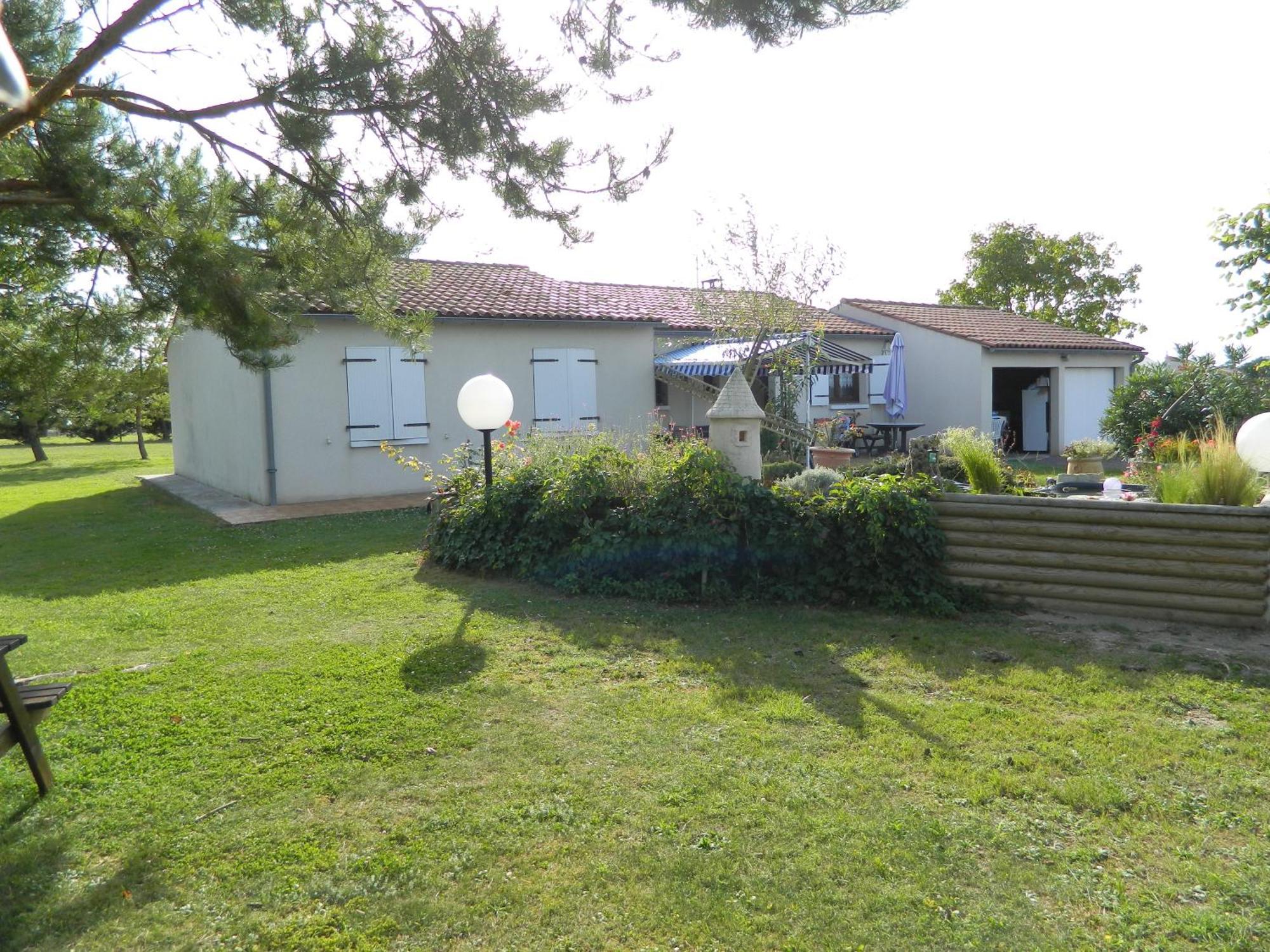 Chambre D'Hotes Les 3 Moulins Cozes Buitenkant foto